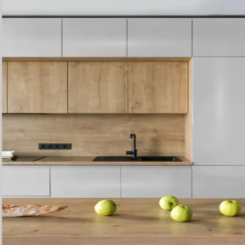 Світло-сірий